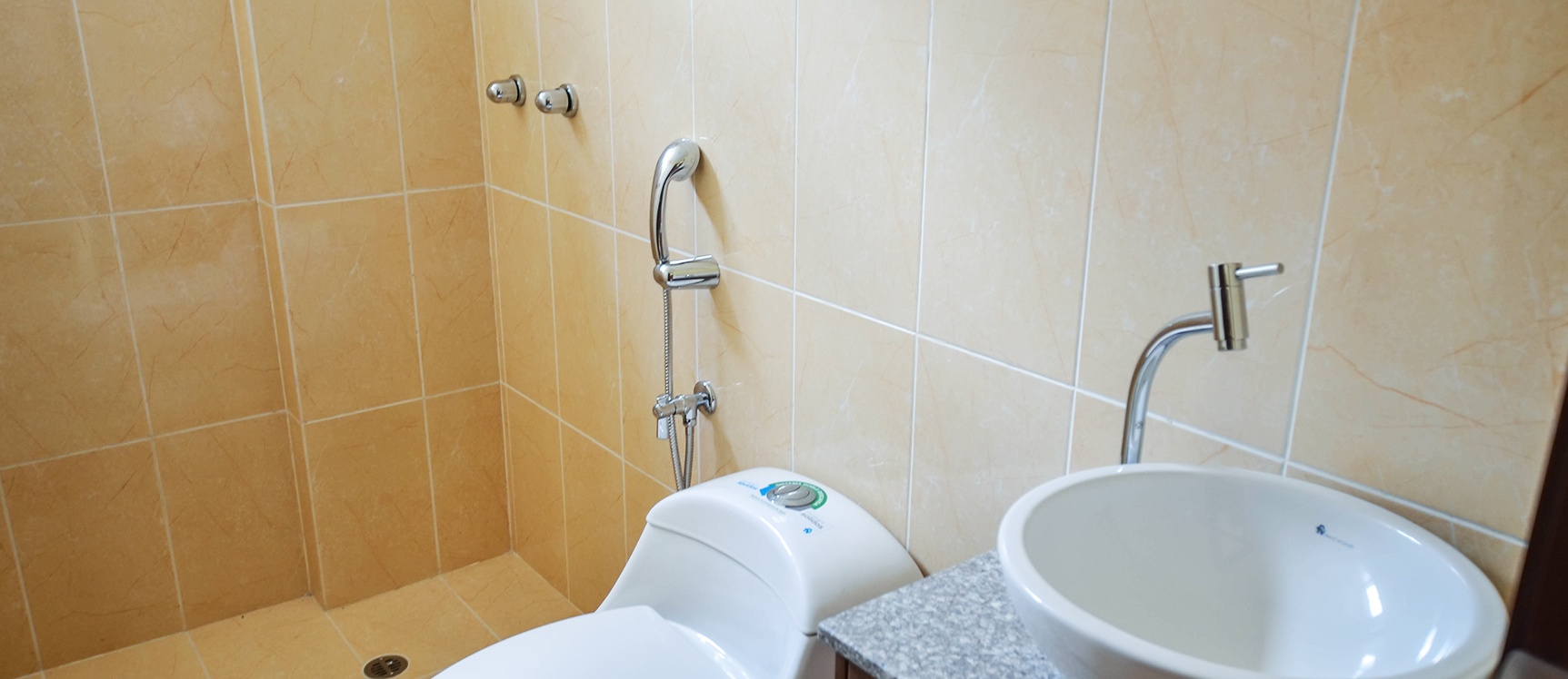 Casa en venta en urbanización Ciudad Celeste sector Vía Samborondón GeoBienes - Casa en venta en Urbanización Ciudad Celeste sector Vía Samborondón - Plusvalia Guayaquil Casas de venta y alquiler Inmobiliaria Ecuador