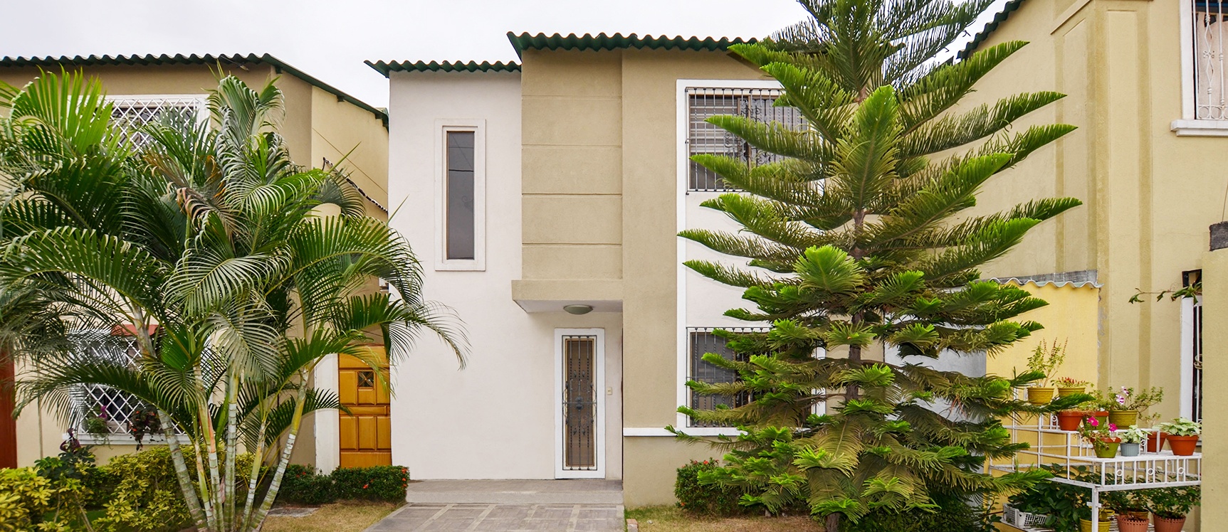 Casa en venta en urbanización La Joya sector Vía a Daule GeoBienes - Casa en venta en urbanización La Joya sector Vía a Daule - Plusvalia Guayaquil Casas de venta y alquiler Inmobiliaria Ecuador