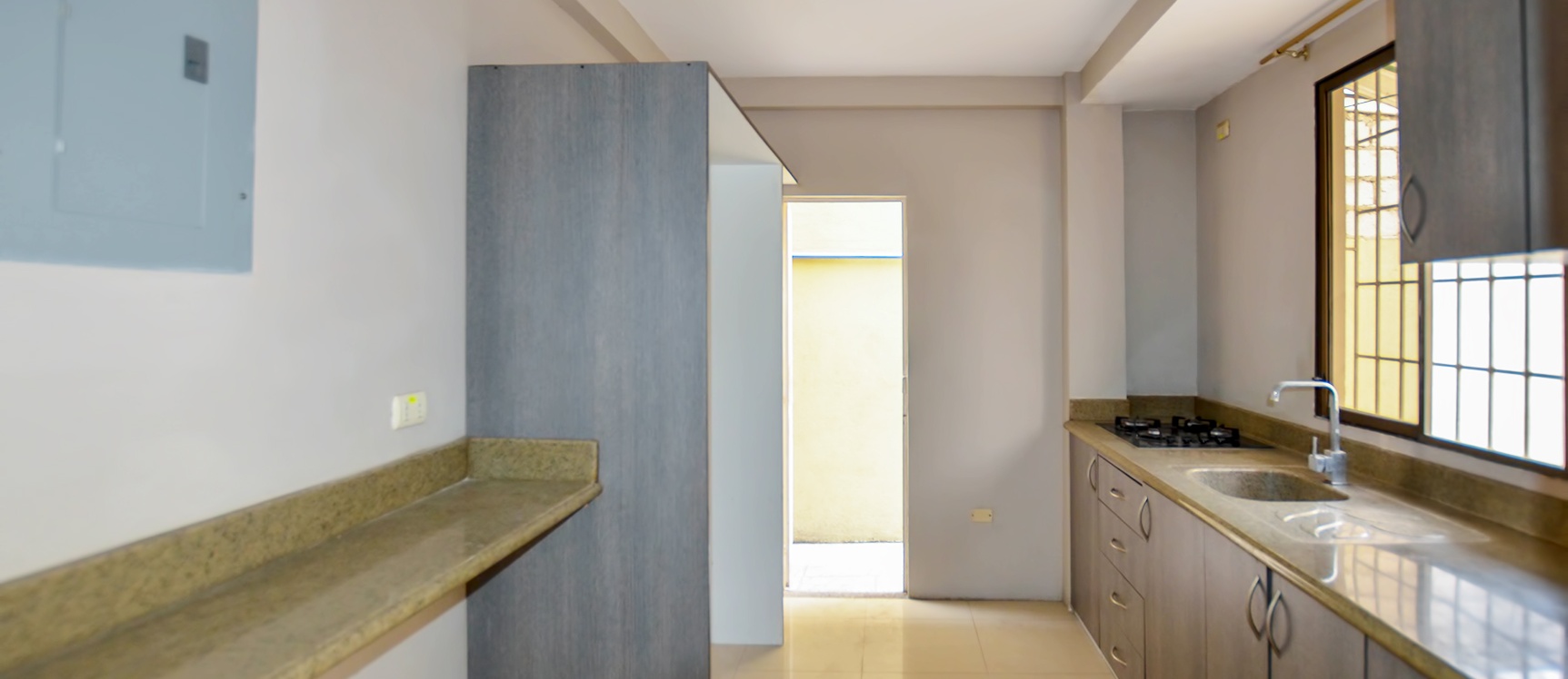 Casa en venta en urbanización La Joya sector Vía a Daule GeoBienes - Casa en venta en urbanización La Joya sector Vía a Daule - Plusvalia Guayaquil Casas de venta y alquiler Inmobiliaria Ecuador