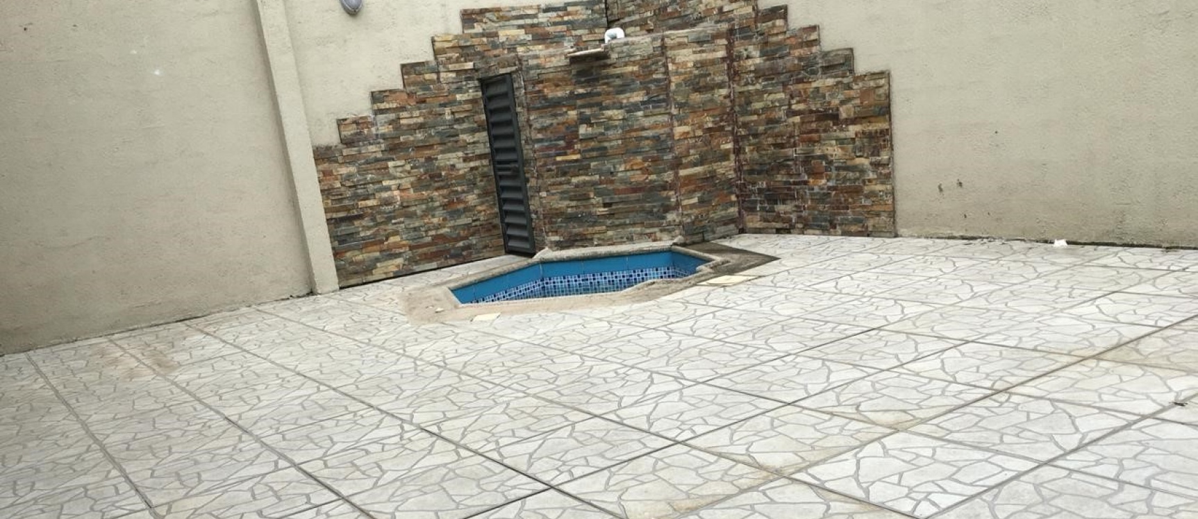 Casa en venta en urbanización La Joya sector Vía a Daule GeoBienes - Casa en venta en urbanización La Joya sector Vía a Daule - Plusvalia Guayaquil Casas de venta y alquiler Inmobiliaria Ecuador