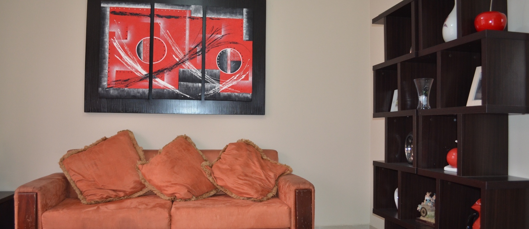 GeoBienes - Casa en venta en urbanización La Perla Av Terminal Terrestre Pascuales    - Plusvalia Guayaquil Casas de venta y alquiler Inmobiliaria Ecuador