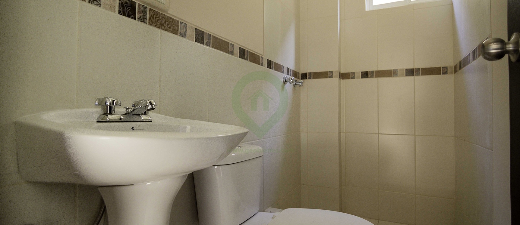 Casa en venta en Urbanización Marina D'or vía a Salitre GeoBienes - Casa en venta en Urbanización Marina D'or vía a Salitre - Plusvalia Guayaquil Casas de venta y alquiler Inmobiliaria Ecuador