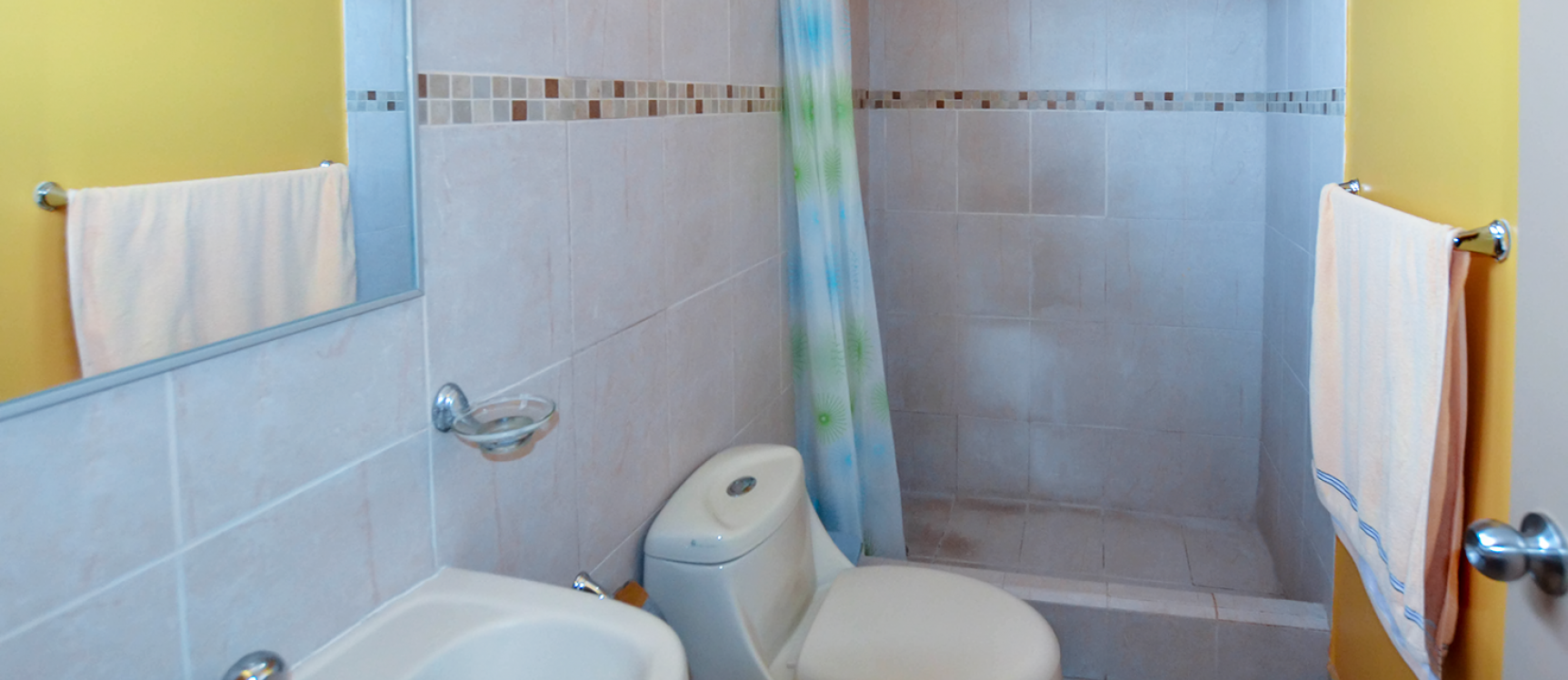 Casa en venta en Urbanización Milán sector Vía Salitre - Samborondón GeoBienes - Casa en venta en Urbanización Milán sector Vía Salitre - Samborondón - Plusvalia Guayaquil Casas de venta y alquiler Inmobiliaria Ecuador