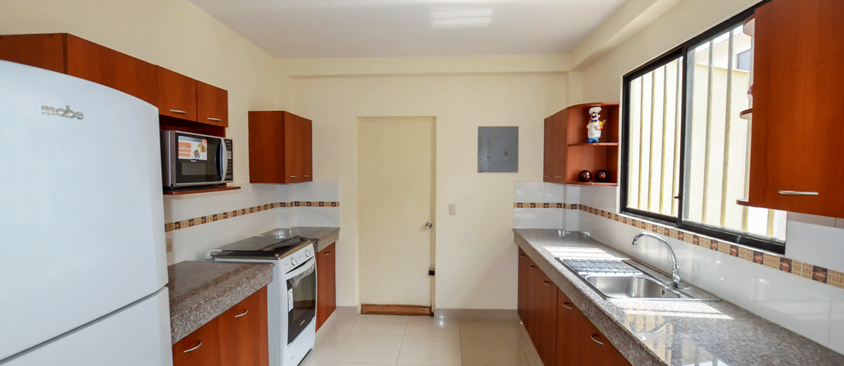 Casa en venta en Urbanización Milán sector Vía Salitre - Samborondón GeoBienes - Casa en venta en Urbanización Milán sector Vía Salitre - Samborondón - Plusvalia Guayaquil Casas de venta y alquiler Inmobiliaria Ecuador