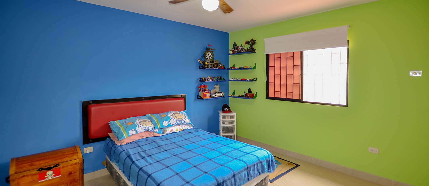 Casa en venta en urbanización Milann sector Vía Salitre - Samborondón GeoBienes - Casa en venta en urbanización Milann sector Vía Salitre - Samborondón - Plusvalia Guayaquil Casas de venta y alquiler Inmobiliaria Ecuador