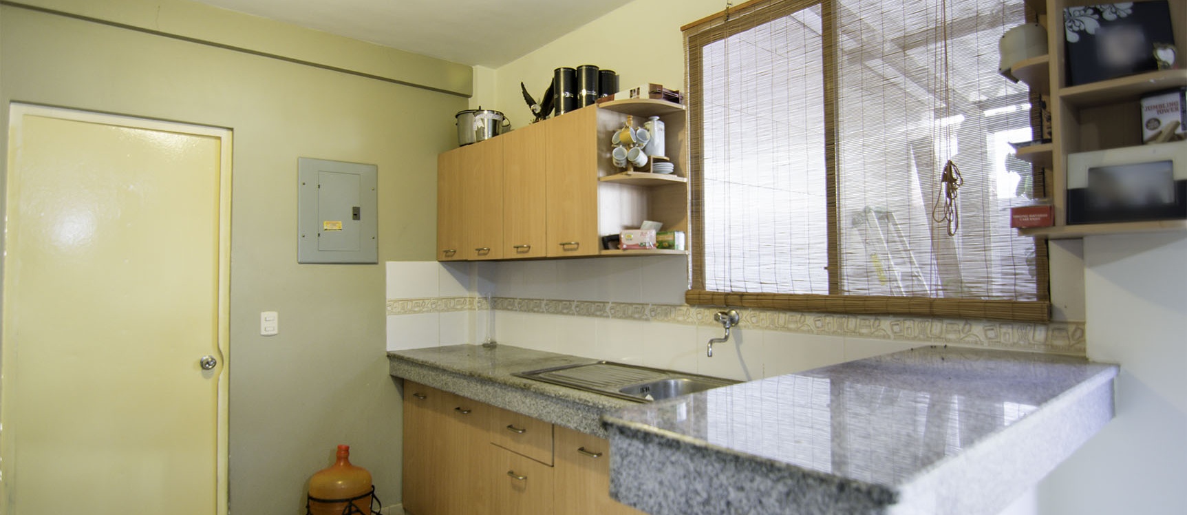 GeoBienes - Casa en venta en Urbanización Milann vía a Samborondón - Plusvalia Guayaquil Casas de venta y alquiler Inmobiliaria Ecuador GeoBienes - Casa en venta en Urbanización Milann vía a Samborondón - Plusvalia Guayaquil Casas de venta y alquiler Inmobiliaria Ecuador