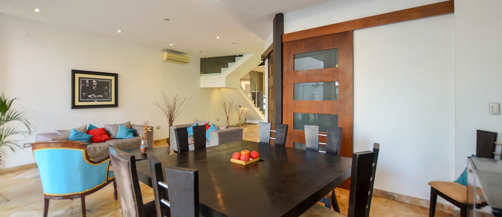 Casa en venta en Urbanización Terrasol sector Vía a Samborondón GeoBienes - Casa en venta en Urbanización Terrasol Vía a Samborondón - Plusvalia Guayaquil Casas de venta y alquiler Inmobiliaria Ecuador