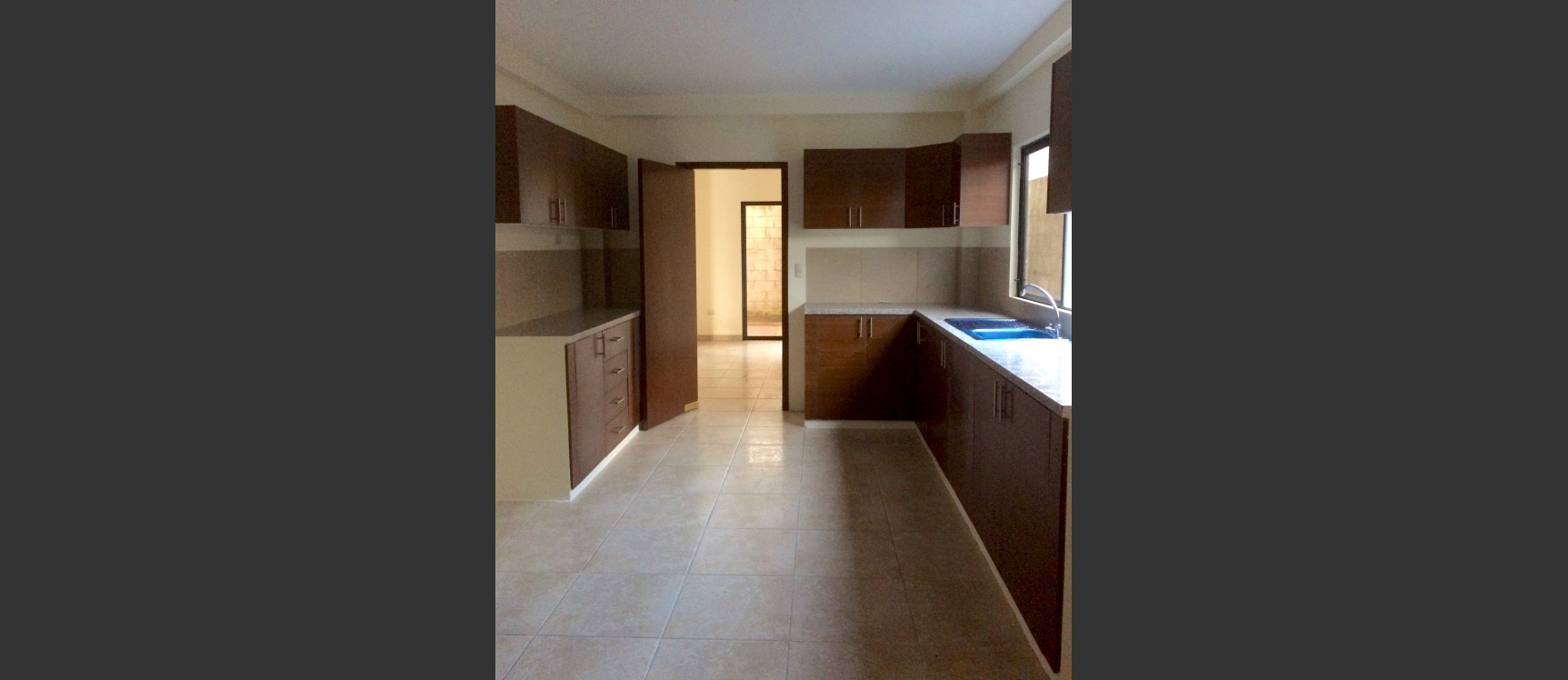Casa en Venta en Urbanización Villa Club Etapa Natura vía samborodon GeoBienes - Casa en Venta en Urbanización Villa Club Etapa Natura Samborondón - Plusvalia Guayaquil Casas de venta y alquiler Inmobiliaria Ecuador