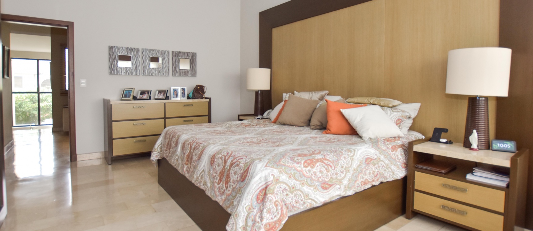 Casa en venta en urbanización Villa Nueva GeoBienes - Casa en venta en urbanización Villa Nueva - Plusvalia Guayaquil Casas de venta y alquiler Inmobiliaria Ecuador