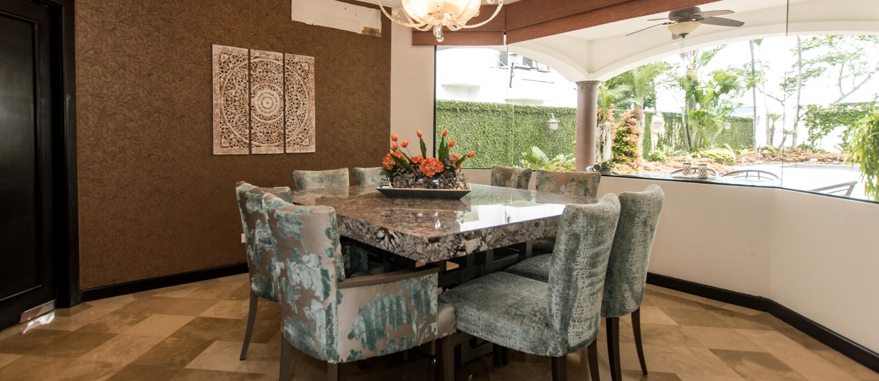 Casa en venta en Urbanización Vista al Parque, Samborondón GeoBienes - Casa en venta en Samborondón - Plusvalia Guayaquil Casas de venta y alquiler Inmobiliaria Ecuador