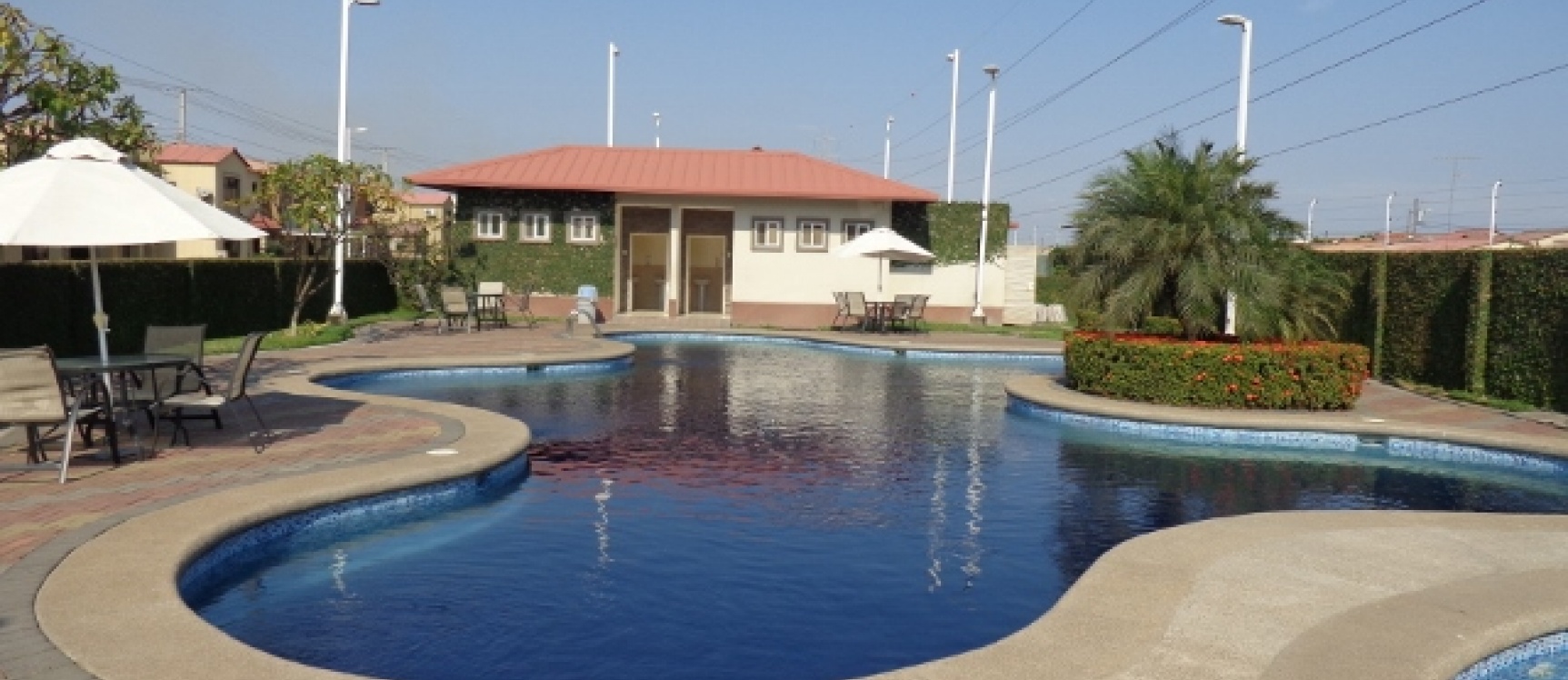 Casa en Venta en Villa Club, Etapa Iris GeoBienes - Casa en Venta en Villa Club, Etapa Iris - Plusvalia Guayaquil Casas de venta y alquiler Inmobiliaria Ecuador