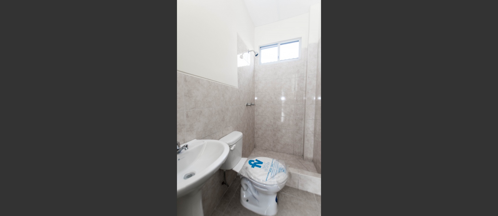 Casa en venta en Villa Italia, via Daule GeoBienes - Casa en venta en Villa Italia, via Daule - Plusvalia Guayaquil Casas de venta y alquiler Inmobiliaria Ecuador