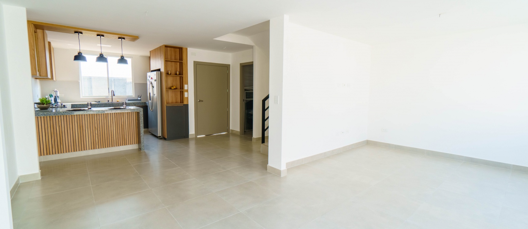 Casa en venta por estrenar con excelentes acabados en Urbanizacion Amalfi, Km 5.5 Vía la Aurora Salitre GeoBienes - Casa en venta por estrenar con excelentes acabados en Urbanizacion Amalfi, Km 5.5 Vía la Aurora Salitre - Plusvalia Guayaquil Casas de venta y alquiler Inmobiliaria Ecuador