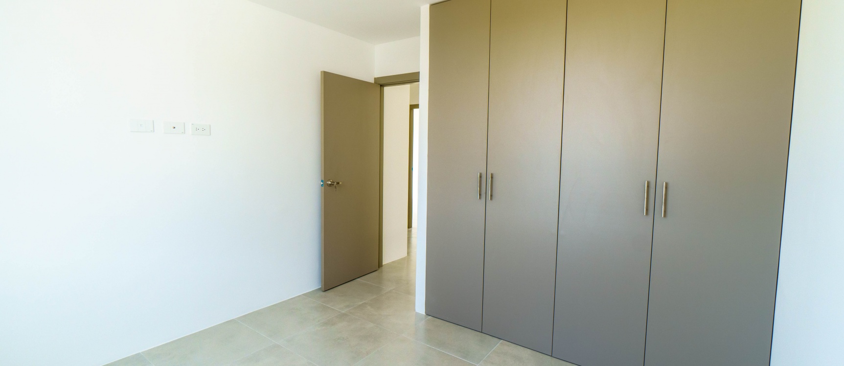 Casa en venta por estrenar con excelentes acabados en Urbanizacion Amalfi, Km 5.5 Vía la Aurora Salitre GeoBienes - Casa en venta por estrenar con excelentes acabados en Urbanizacion Amalfi, Km 5.5 Vía la Aurora Salitre - Plusvalia Guayaquil Casas de venta y alquiler Inmobiliaria Ecuador
