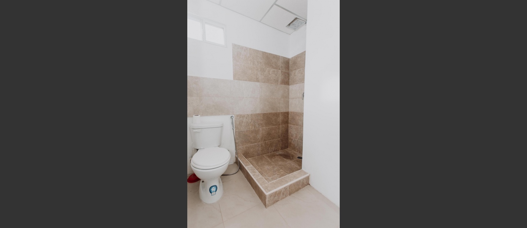 Casa en venta por estrenar en Urbanización Villa del Rey etapa Princesa Kate GeoBienes - Casa en venta por estrenar en Urbanización Villa del Rey etapa Princesa Kate - Plusvalia Guayaquil Casas de venta y alquiler Inmobiliaria Ecuador