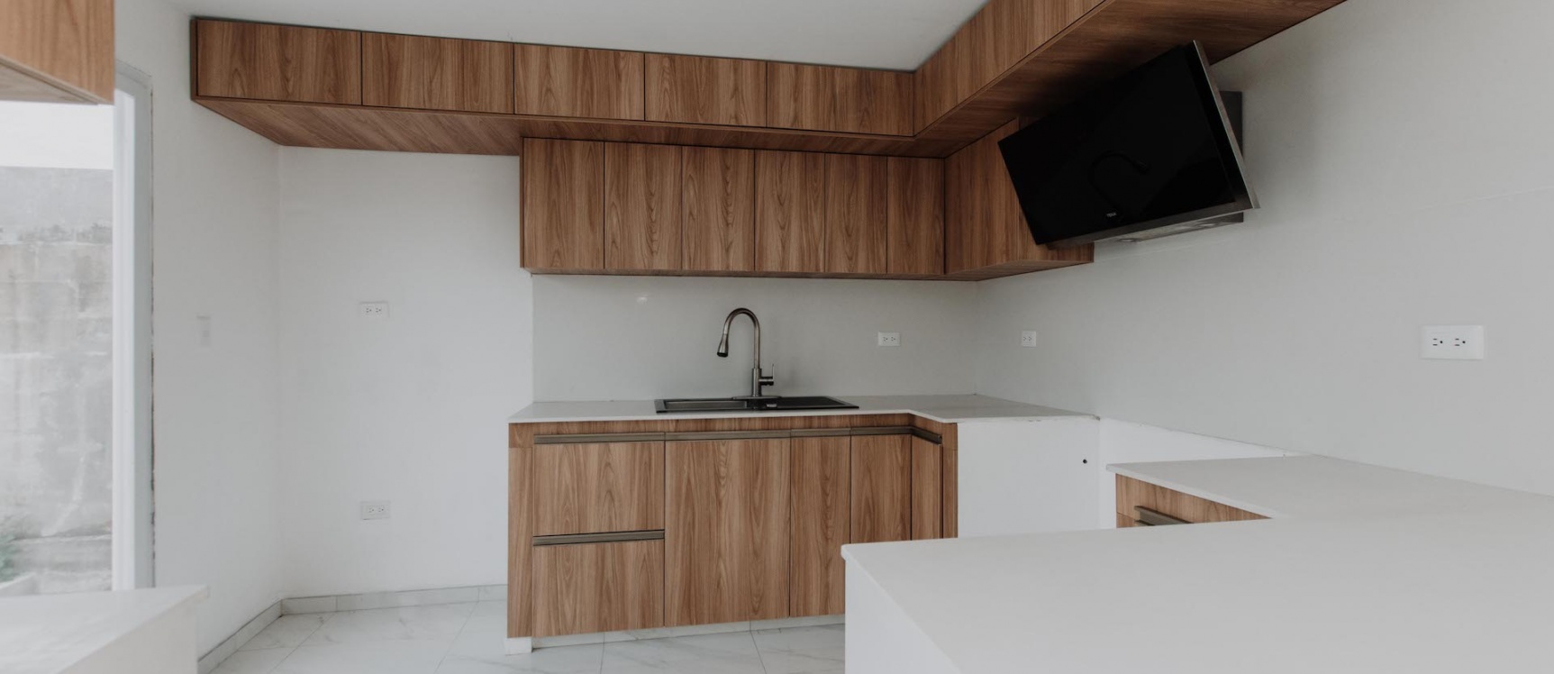 Casa en venta por estrenar en Urbanización Villa del Rey etapa Princesa Kate GeoBienes - Casa en venta por estrenar en Urbanización Villa del Rey etapa Princesa Kate - Plusvalia Guayaquil Casas de venta y alquiler Inmobiliaria Ecuador