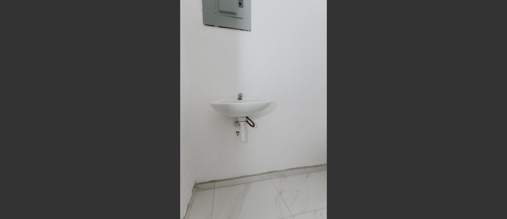 Casa en venta por estrenar en Urbanización Villa del Rey etapa Princesa Kate GeoBienes - Casa en venta por estrenar en Urbanización Villa del Rey etapa Princesa Kate - Plusvalia Guayaquil Casas de venta y alquiler Inmobiliaria Ecuador