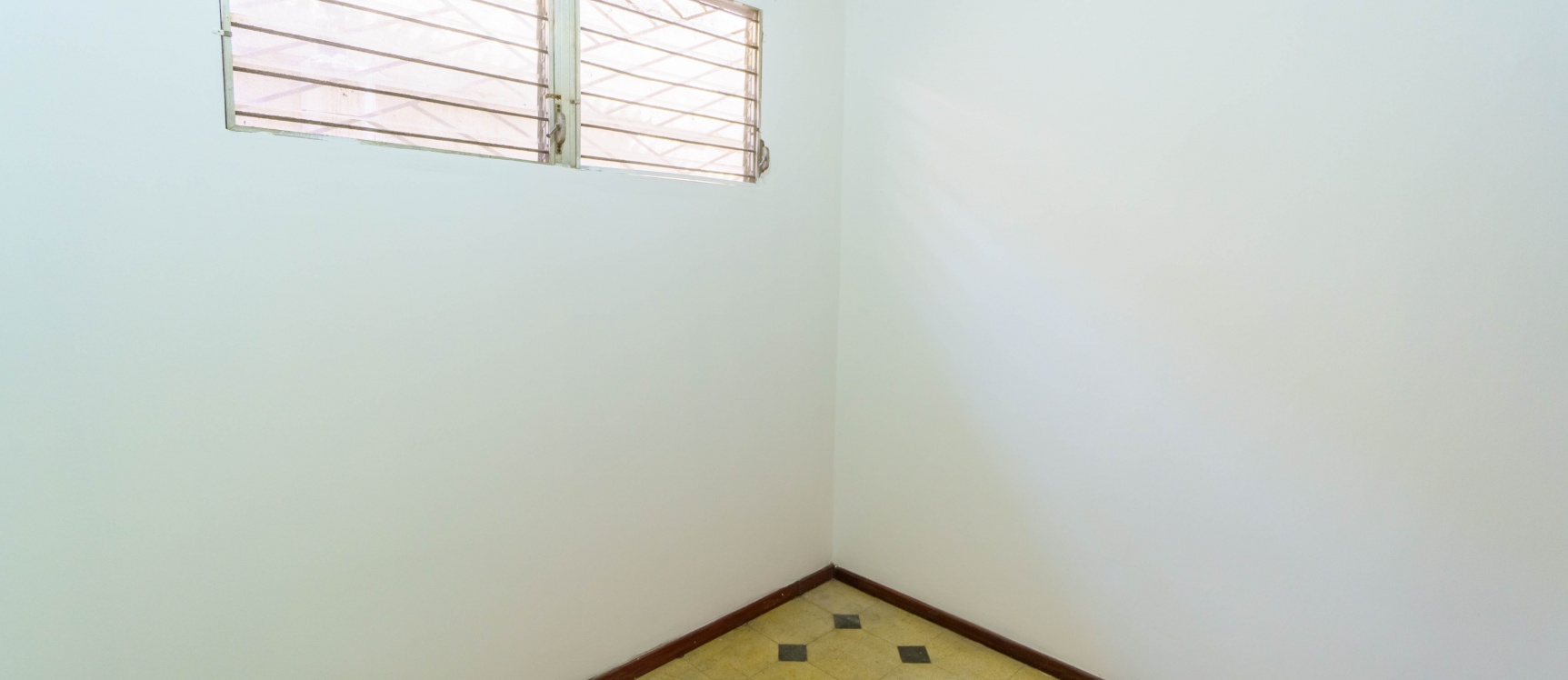 Casa en venta ubicada en Cdla. Ferroviaria, Guayaquil GeoBienes - Casa en venta ubicada en Cdla. Ferroviaria, Guayaquil - Plusvalia Guayaquil Casas de venta y alquiler Inmobiliaria Ecuador
