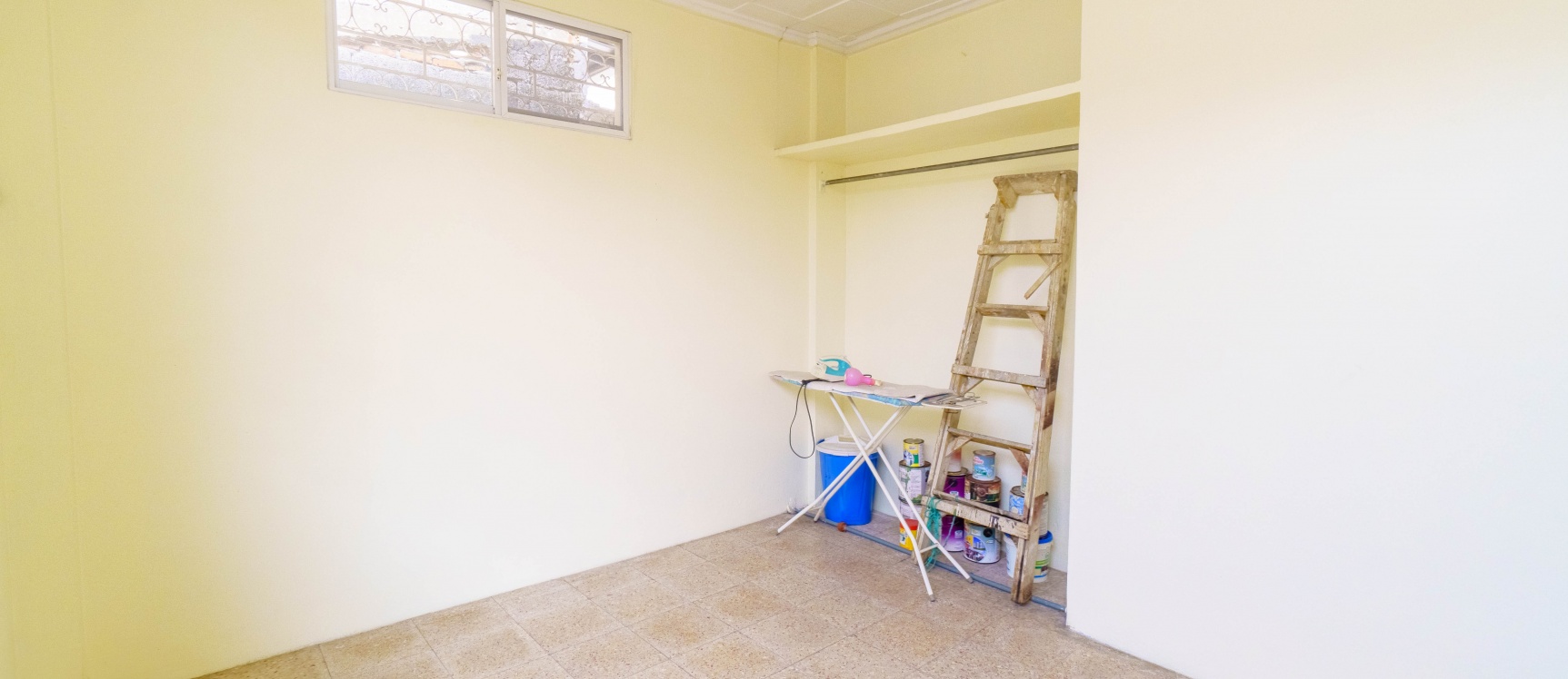 Casa en venta ubicada en Cdla del IESS, Sur de Guayaquil GeoBienes - Casa en venta ubicada en Cdla del IESS, Sur de Guayaquil - Plusvalia Guayaquil Casas de venta y alquiler Inmobiliaria Ecuador