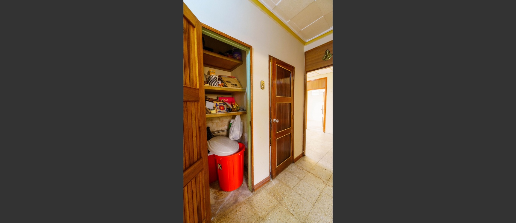 Casa en venta ubicada en Cdla del IESS, Sur de Guayaquil GeoBienes - Casa en venta ubicada en Cdla del IESS, Sur de Guayaquil - Plusvalia Guayaquil Casas de venta y alquiler Inmobiliaria Ecuador