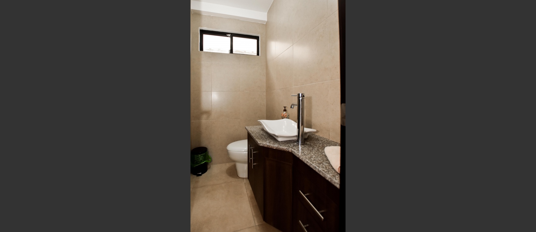 Casa en venta ubicada en Ciudad Celeste GeoBienes - Casa en venta ubicada en Ciudad Celeste - Plusvalia Guayaquil Casas de venta y alquiler Inmobiliaria Ecuador