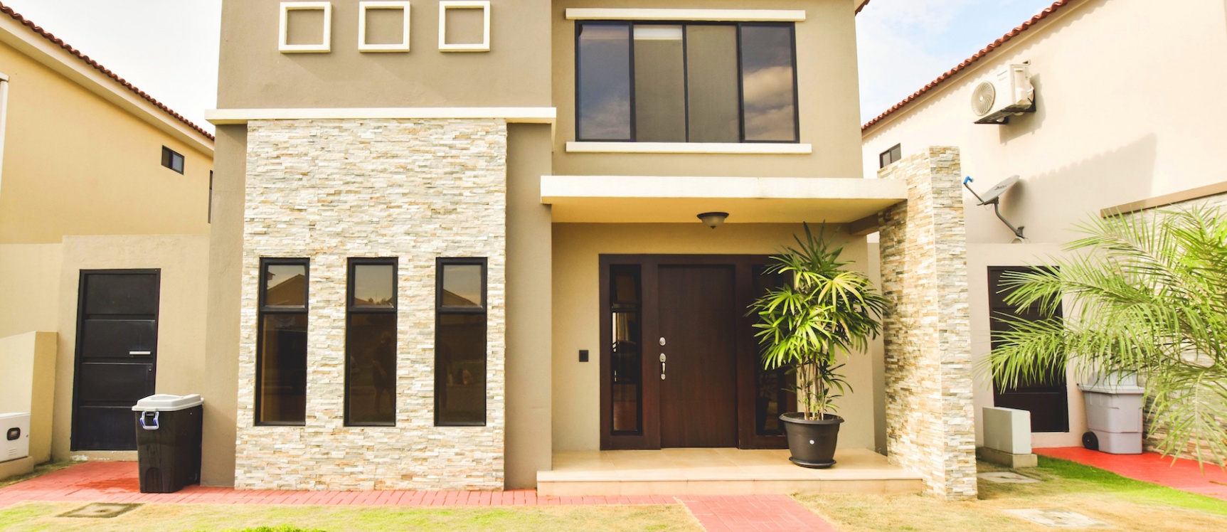 GeoBienes - Casa en venta ubicada en Ciudad Celeste - Plusvalia Guayaquil Casas de venta y alquiler Inmobiliaria Ecuador