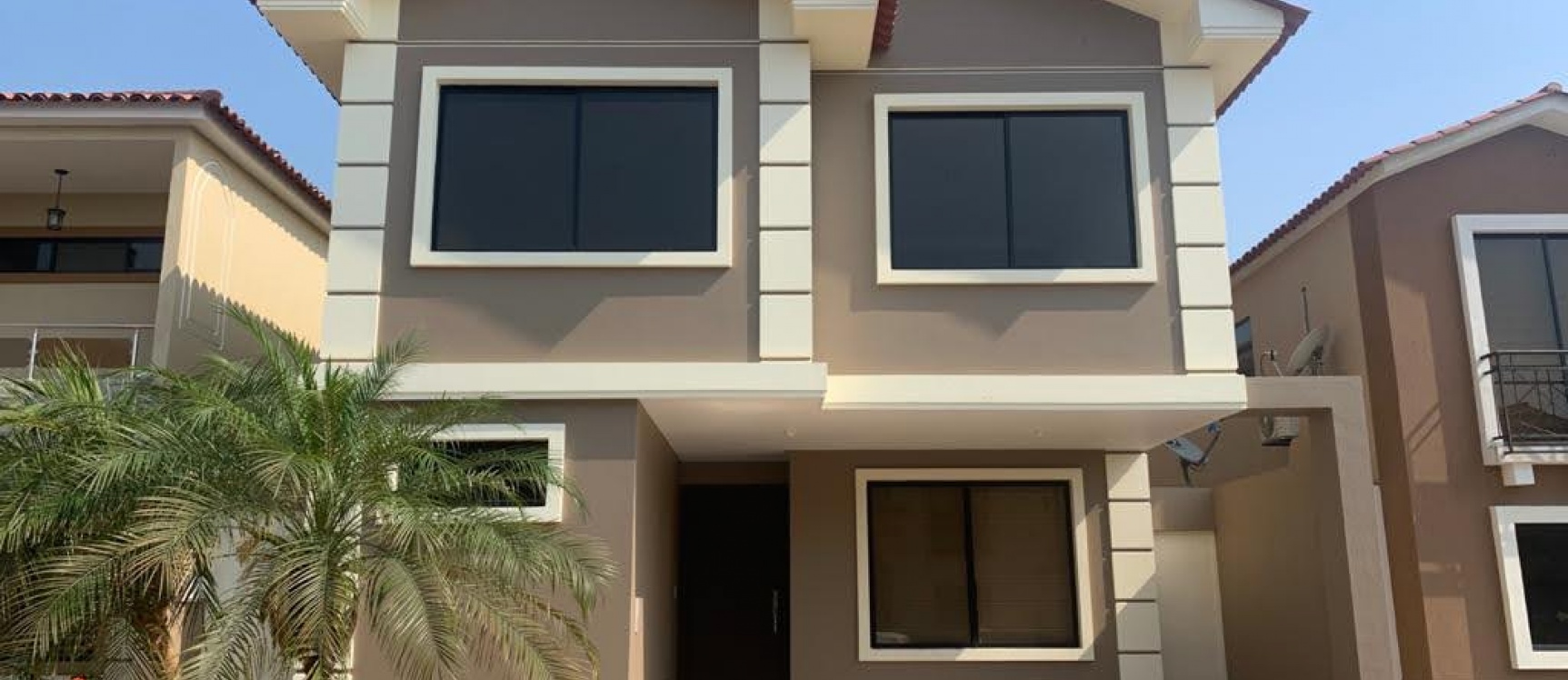 Casa en venta ubicada en Ciudad Celeste, Vía Samborondón GeoBienes - Casa en venta ubicada en Ciudad Celeste, Vía Samborondón - Plusvalia Guayaquil Casas de venta y alquiler Inmobiliaria Ecuador