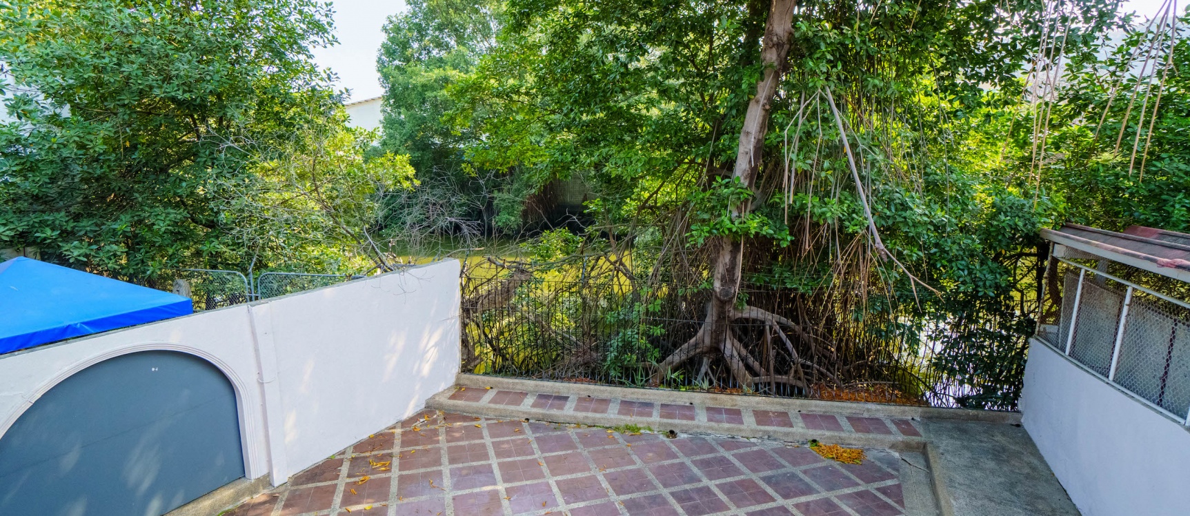 Casa en venta ubicada en conjunto cerrado en Urdesa, Norte de Guayaquil GeoBienes - Casa en venta ubicada en conjunto cerrado en Urdesa, Norte de Guayaquil - Plusvalia Guayaquil Casas de venta y alquiler Inmobiliaria Ecuador
