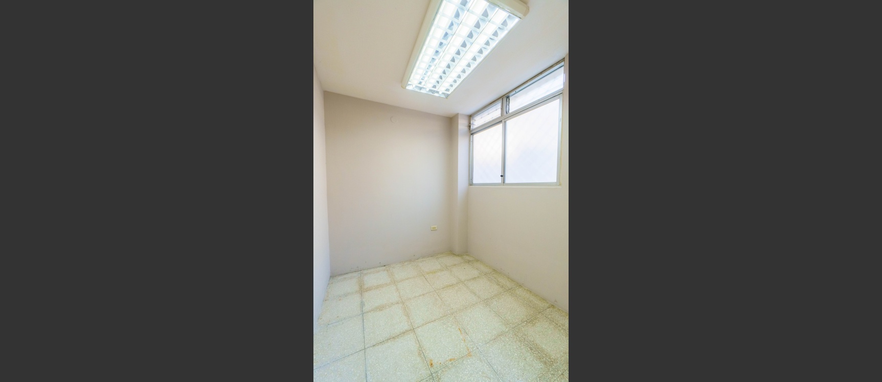 Casa en venta ubicada en conjunto cerrado en Urdesa, Norte de Guayaquil GeoBienes - Casa en venta ubicada en conjunto cerrado en Urdesa, Norte de Guayaquil - Plusvalia Guayaquil Casas de venta y alquiler Inmobiliaria Ecuador