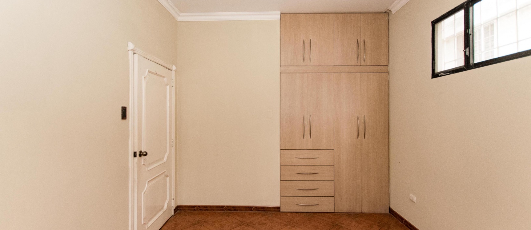 Casa en Venta Ubicada en La Garzota, Norte de Guayaquil GeoBienes - Casa en venta ubicada en La Garzota, Norte de Guayaquil - Plusvalia Guayaquil Casas de venta y alquiler Inmobiliaria Ecuador
