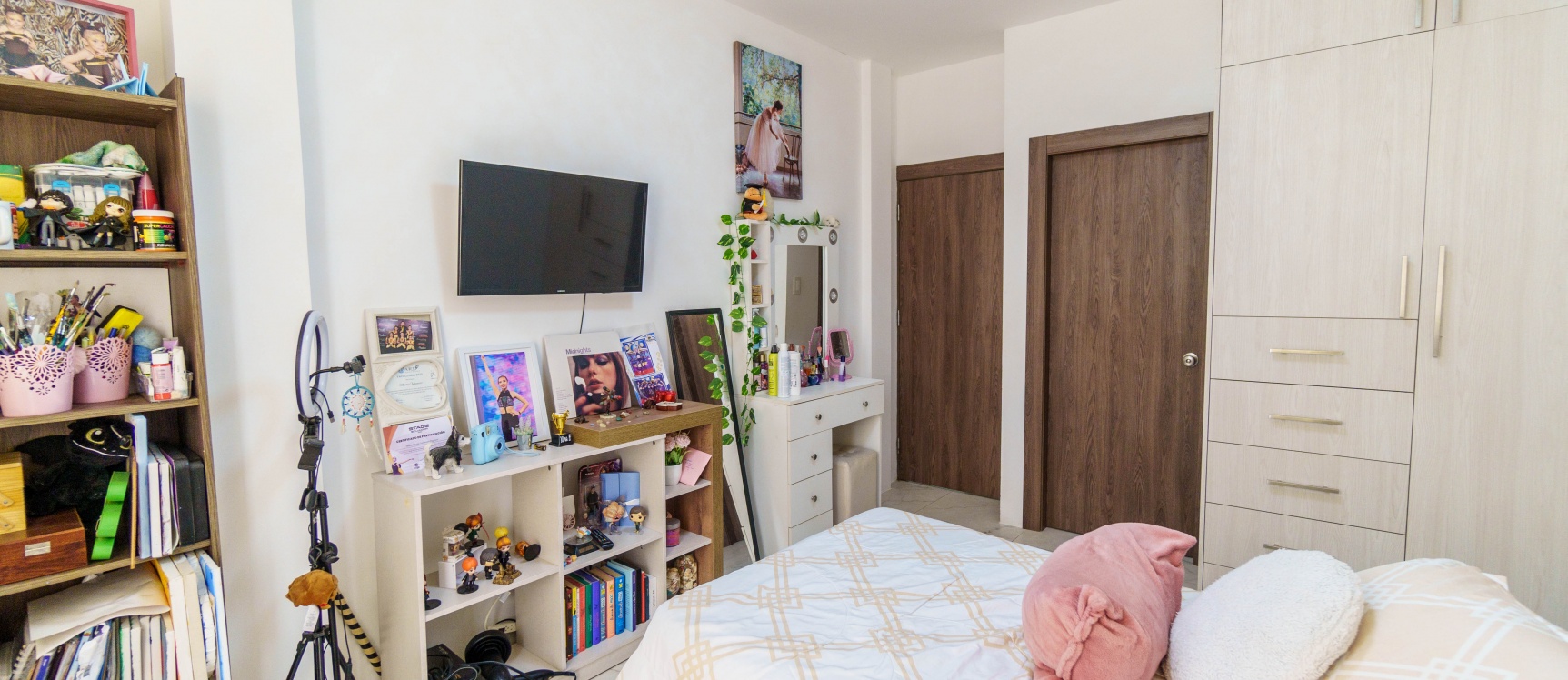 Casa en venta ubicada en la Urbanización Bali, Vista al río GeoBienes - Casa en venta ubicada en la Urbanización Bali, Vista al río - Plusvalia Guayaquil Casas de venta y alquiler Inmobiliaria Ecuador