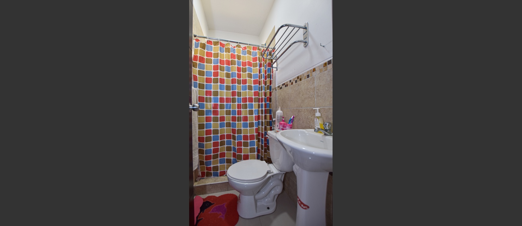 Casa en venta ubicada en la Urbanización La Joya, Etapa Perla GeoBienes - Casa en venta ubicada en la Urbanización La Joya, Etapa Perla - Plusvalia Guayaquil Casas de venta y alquiler Inmobiliaria Ecuador