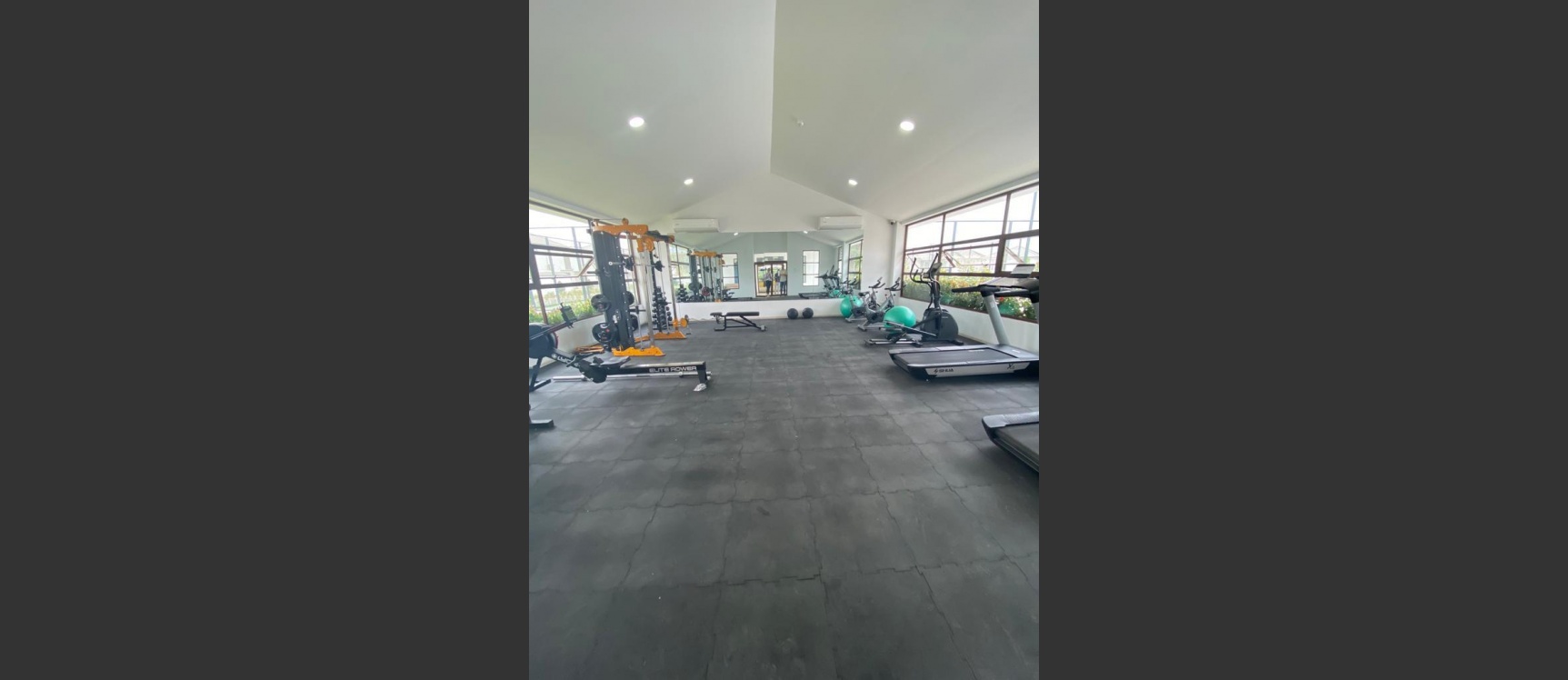 Casa en venta ubicada en la Urbanización Vistana 1000, Etapa Omega GeoBienes - Casa en venta ubicada en la Urbanización Vistana 1000, Etapa Omega - Plusvalia Guayaquil Casas de venta y alquiler Inmobiliaria Ecuador