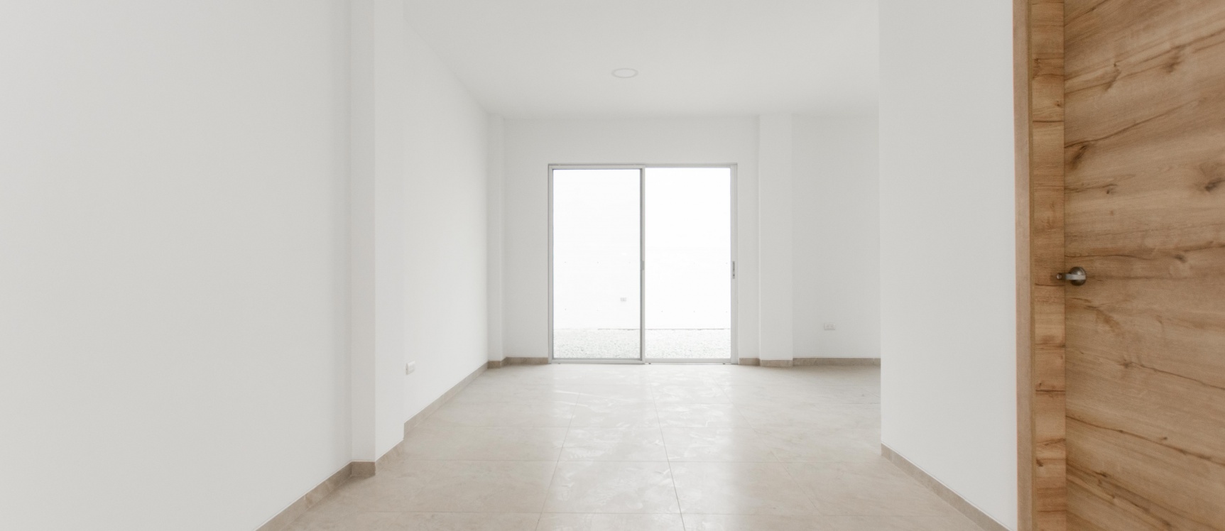 Casa en venta ubicada en la Urbanización Vistana 1000, Etapa Omega GeoBienes - Casa en venta ubicada en la Urbanización Vistana 1000, Etapa Omega - Plusvalia Guayaquil Casas de venta y alquiler Inmobiliaria Ecuador