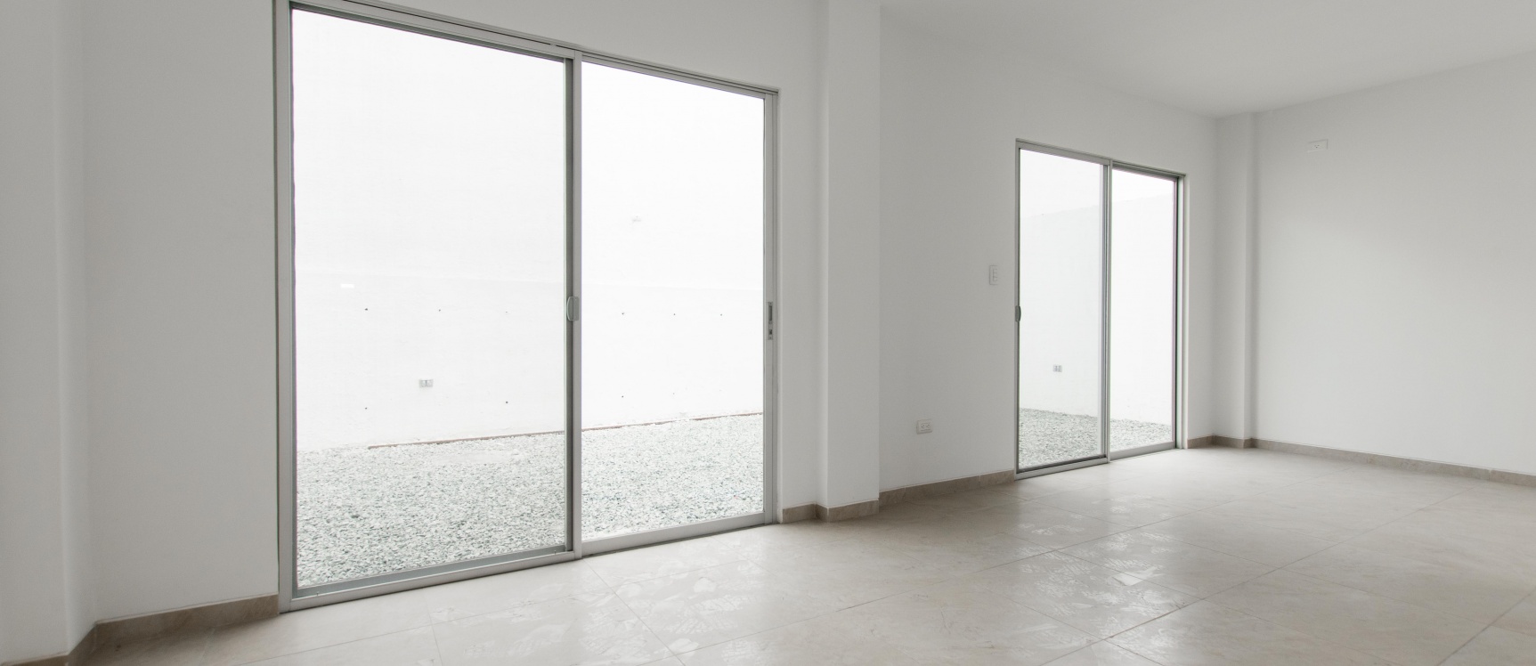 Casa en venta ubicada en la Urbanización Vistana 1000, Etapa Omega GeoBienes - Casa en venta ubicada en la Urbanización Vistana 1000, Etapa Omega - Plusvalia Guayaquil Casas de venta y alquiler Inmobiliaria Ecuador