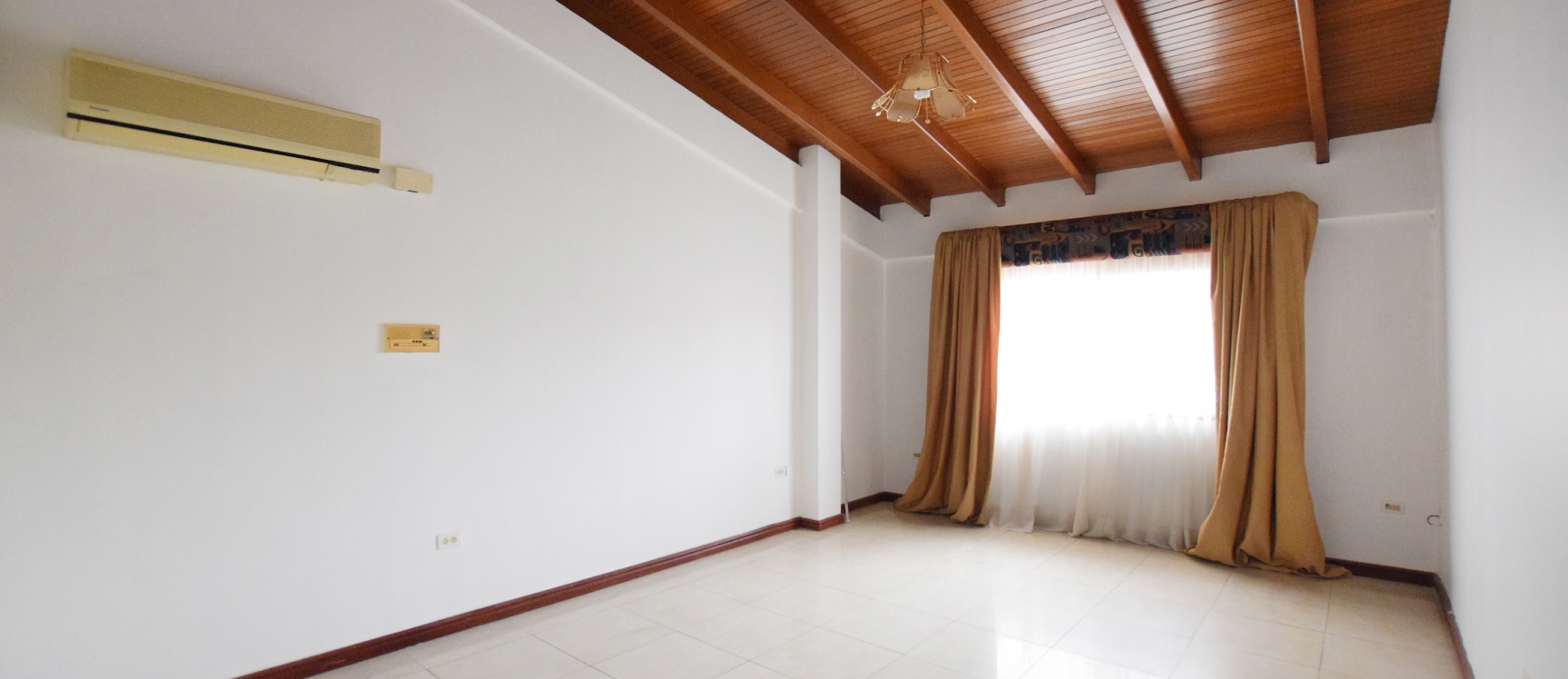 Casa en venta ubicada en Olivos I, Ceibos, Norte de Guayaquil GeoBienes - Casa en alquiler ubicada en Olivos I, Ceibos, Norte de Guayaquil - Plusvalia Guayaquil Casas de venta y alquiler Inmobiliaria Ecuador