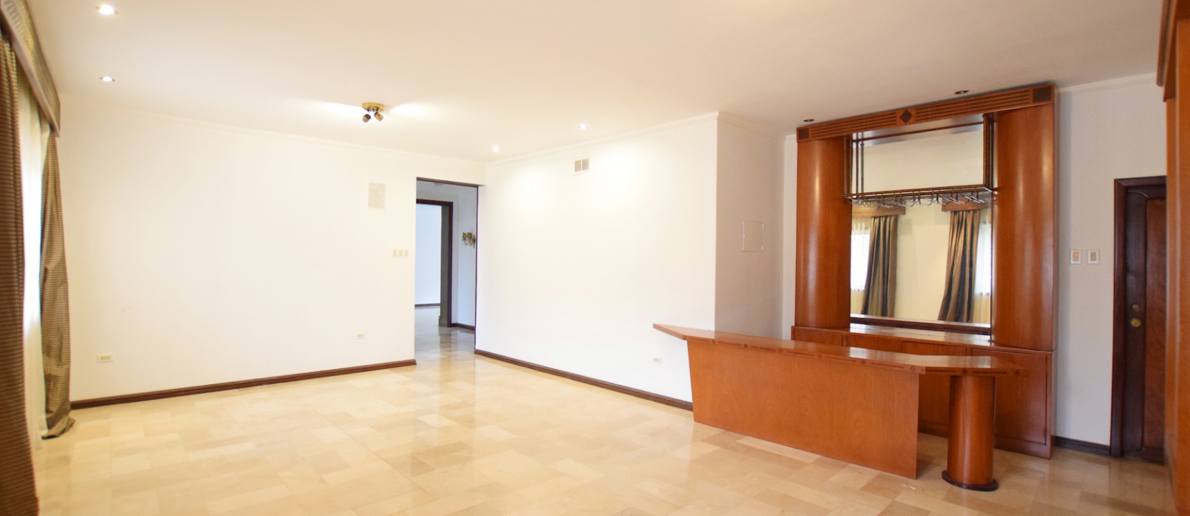 Casa en venta ubicada en Olivos I, Ceibos, Norte de Guayaquil GeoBienes - Casa en venta ubicada en Olivos I, Ceibos, Norte de Guayaquil - Plusvalia Guayaquil Casas de venta y alquiler Inmobiliaria Ecuador