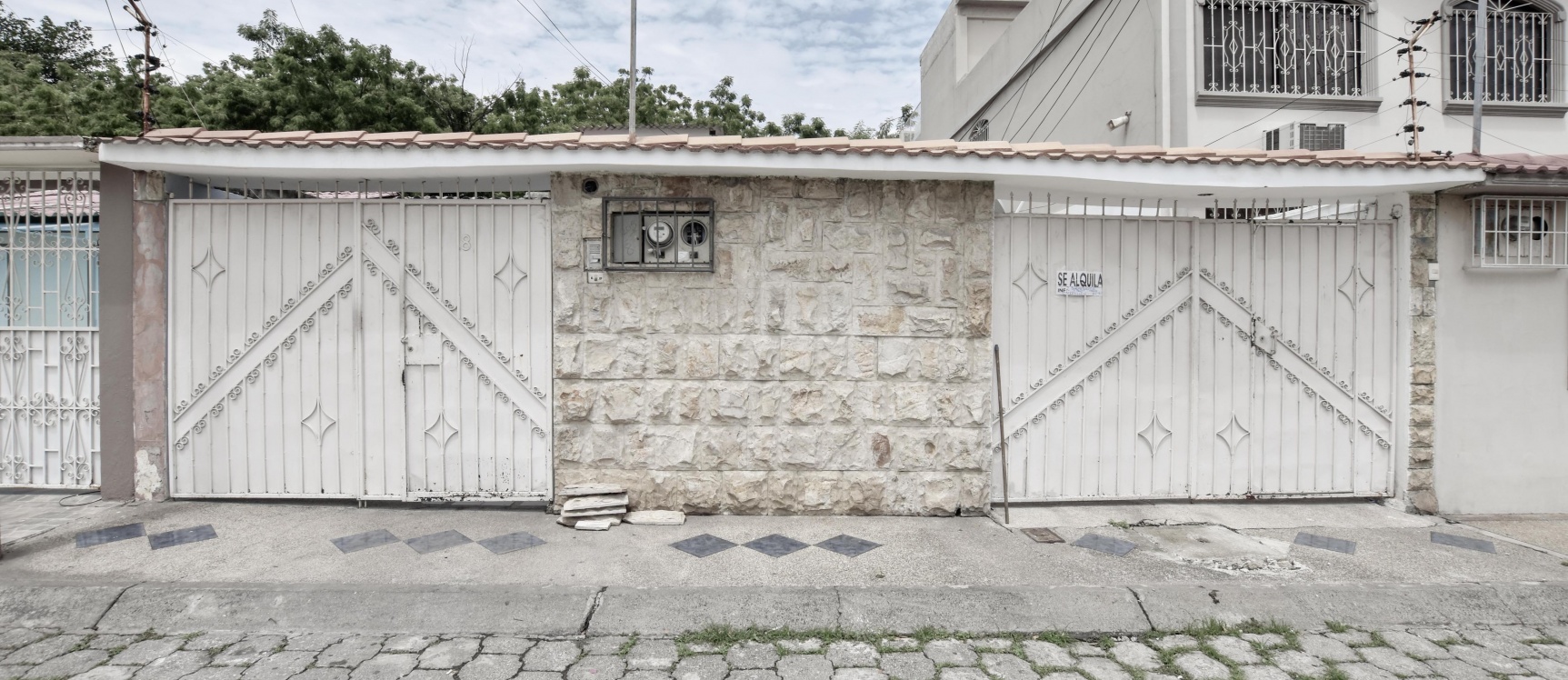 Casa en venta ubicada en samanes 2, Norte de Guayaquil GeoBienes - Casa en venta ubicada en samanes 2, Norte de Guayaquil - Plusvalia Guayaquil Casas de venta y alquiler Inmobiliaria Ecuador
