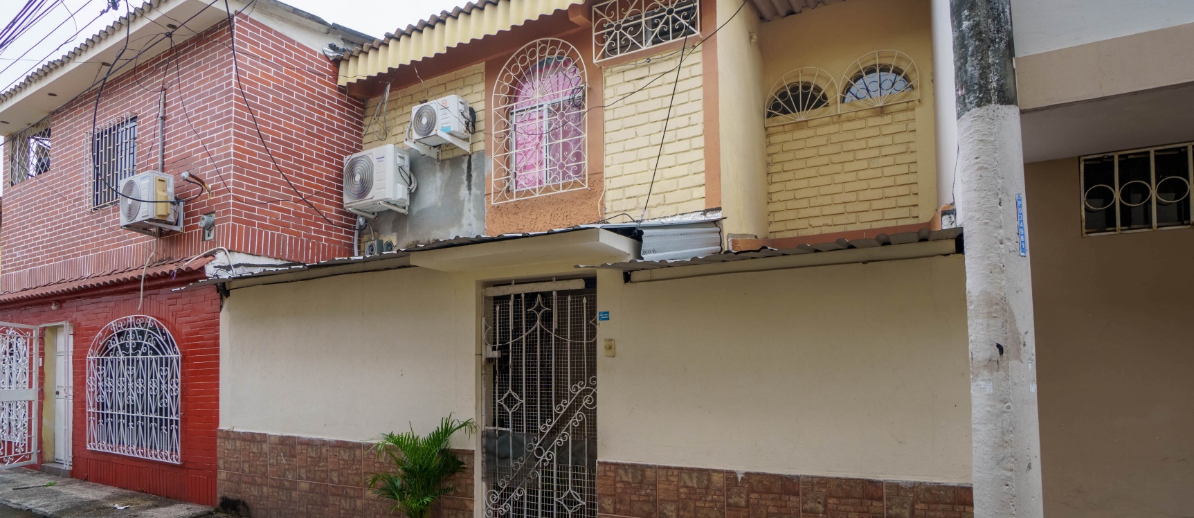 GeoBienes - Casa en venta ubicada en Sauces 2, Norte de Guayaquil - Plusvalia Guayaquil Casas de venta y alquiler Inmobiliaria Ecuador