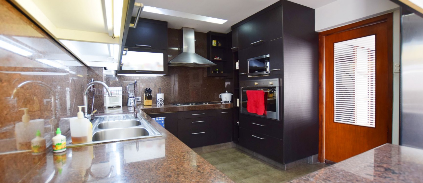 Casa en venta ubicada en Torre del Sol, Vía Samborondón GeoBienes - Casa en venta ubicada en Vía Samborondón - Torres del Sol - Plusvalia Guayaquil Casas de venta y alquiler Inmobiliaria Ecuador