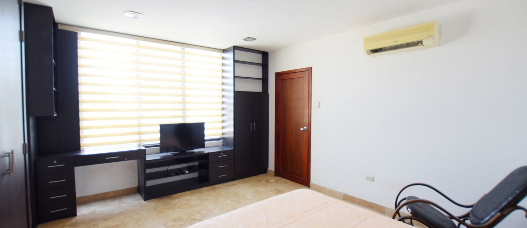 Casa en venta ubicada en Torre del Sol, Vía Samborondón GeoBienes - Casa en venta ubicada en Vía Samborondón - Torres del Sol - Plusvalia Guayaquil Casas de venta y alquiler Inmobiliaria Ecuador