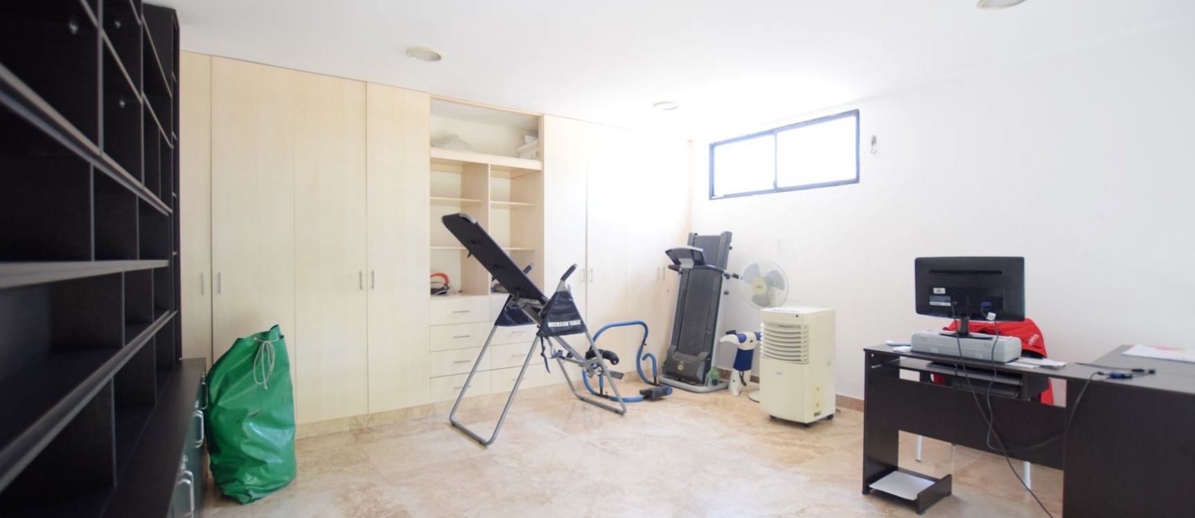 Casa en venta ubicada en Torre del Sol, Vía Samborondón GeoBienes - Casa en venta ubicada en Torre del Sol, Vía Samborondón - Plusvalia Guayaquil Casas de venta y alquiler Inmobiliaria Ecuador