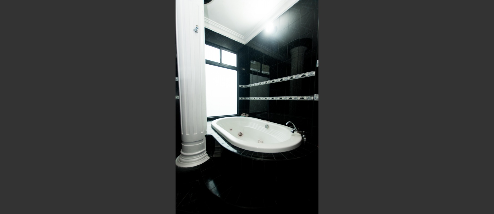 Casa en venta ubicada en Urbanización Acuarela del Rio GeoBienes - Casa en venta ubicada en urbanización Acuarela del Rio - Plusvalia Guayaquil Casas de venta y alquiler Inmobiliaria Ecuador