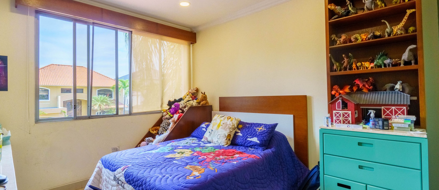 Casa en venta ubicada en Urbanización Entre Lagos, Samborondón GeoBienes - Casa en venta ubicada en Urbanización Entre Lagos, Samborondón - Plusvalia Guayaquil Casas de venta y alquiler Inmobiliaria Ecuador