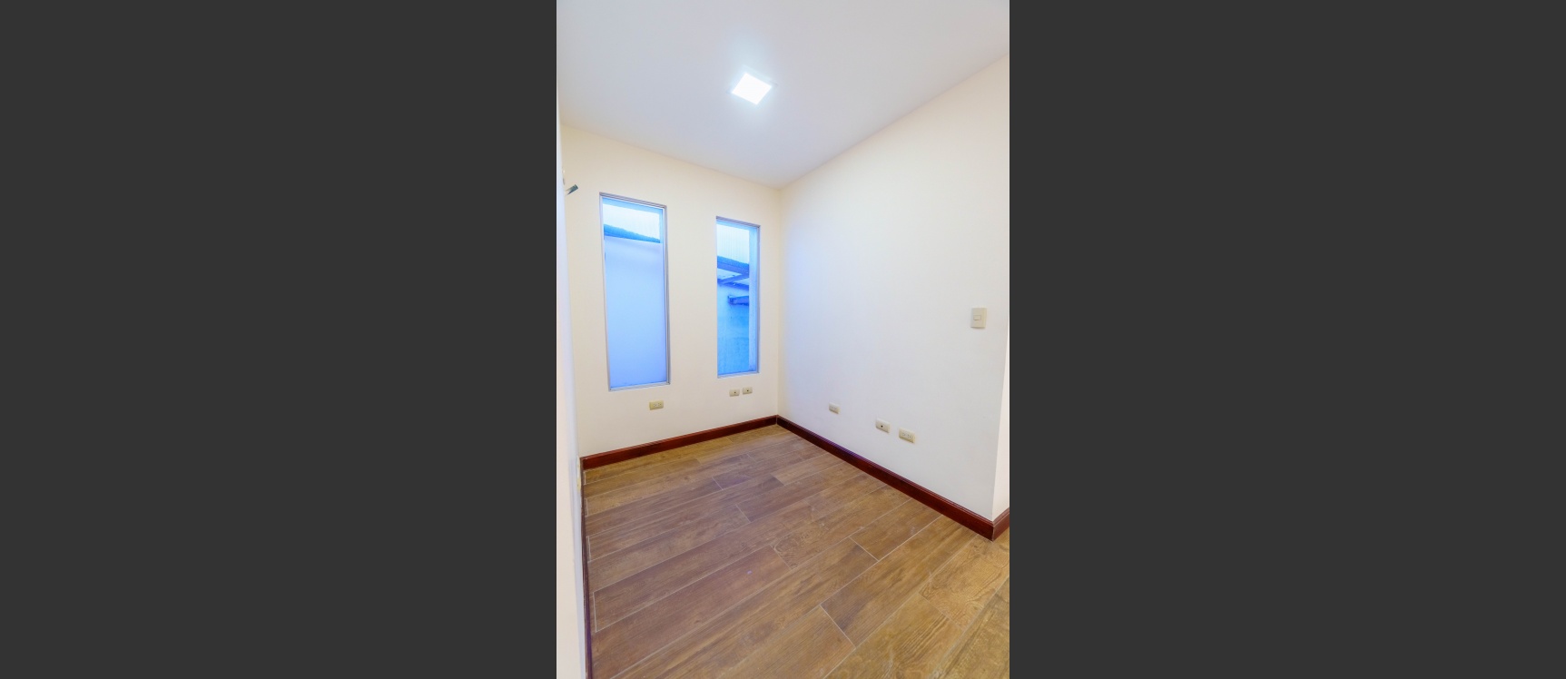 Casa en venta ubicada en Urbanización Villa Club, etapa Natura GeoBienes - Casa en venta ubicada en Urbanización Villa Club, etapa Natura - Plusvalia Guayaquil Casas de venta y alquiler Inmobiliaria Ecuador