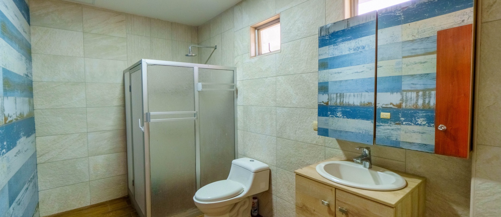 Casa en venta ubicada en Urbanización Villa Club, etapa Natura GeoBienes - Casa en venta ubicada en Urbanización Villa Club, etapa Natura - Plusvalia Guayaquil Casas de venta y alquiler Inmobiliaria Ecuador