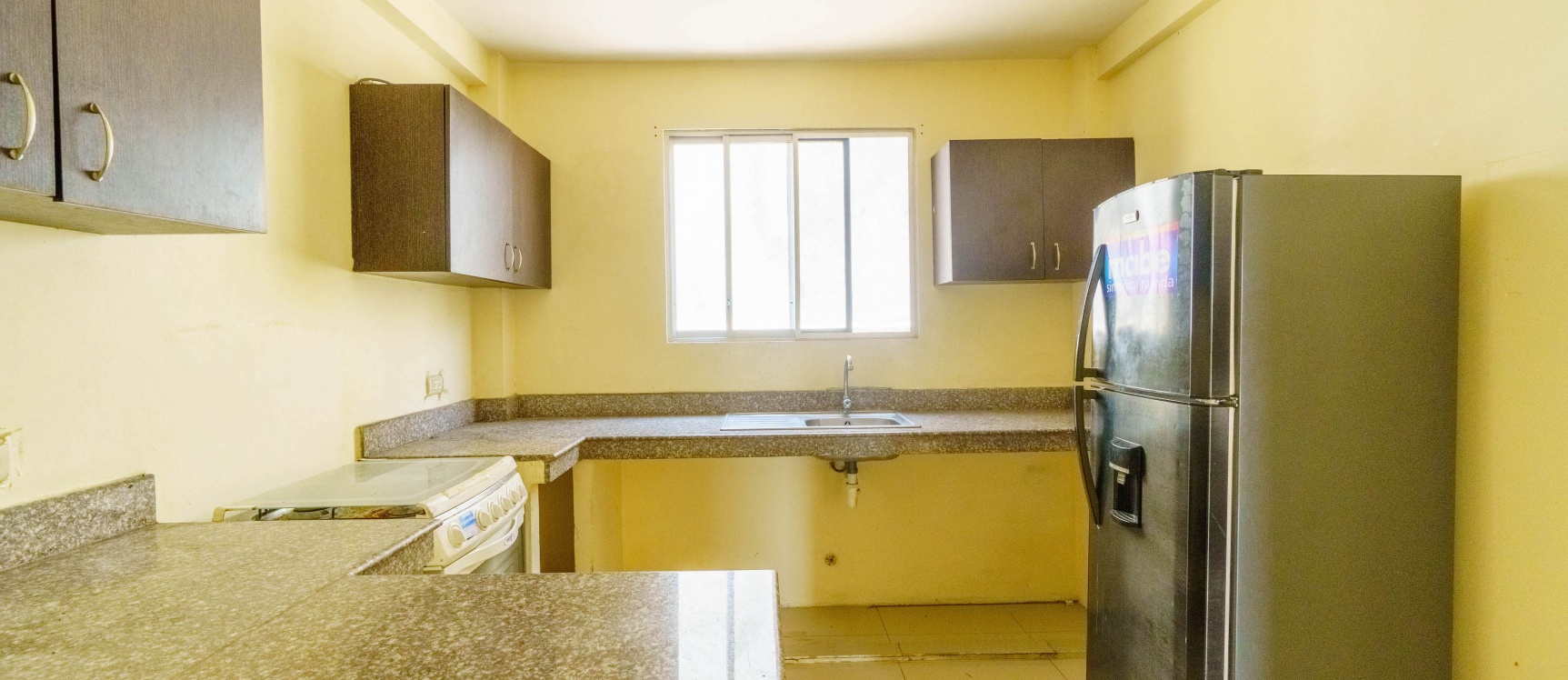 Casa en venta ubicada en Urbanización Villa Italia, La Aurora. Vía Daule GeoBienes - Casa en venta ubicada en Urbanización Villa Italia, La Aurora. Vía Daule - Plusvalia Guayaquil Casas de venta y alquiler Inmobiliaria Ecuador