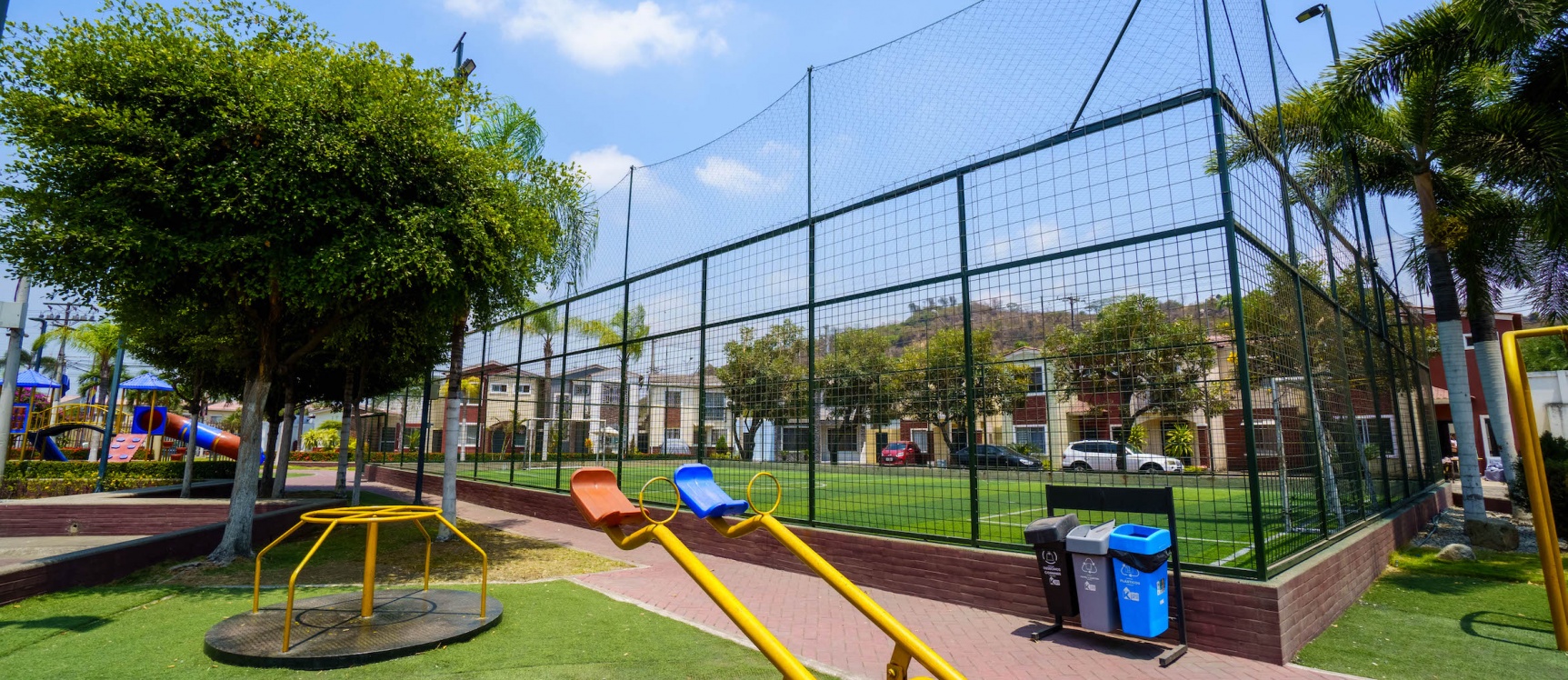 Casa en venta ubicada en Urbanización Villa Italia, La Aurora. Vía Daule GeoBienes - Casa en venta ubicada en Urbanización Villa Italia, La Aurora. Vía Daule - Plusvalia Guayaquil Casas de venta y alquiler Inmobiliaria Ecuador