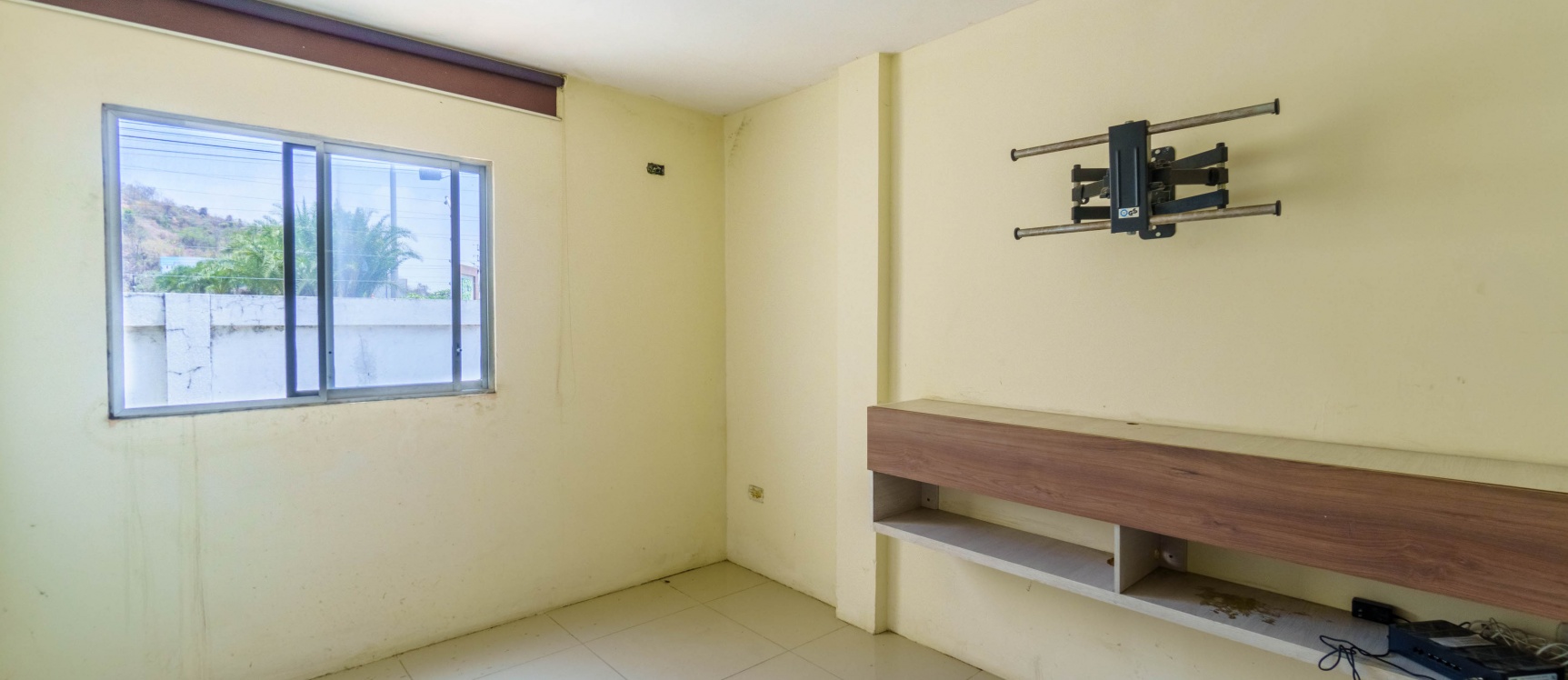 Casa en venta ubicada en Urbanización Villa Italia, La Aurora. Vía Daule GeoBienes - Casa en venta ubicada en Urbanización Villa Italia, La Aurora. Vía Daule - Plusvalia Guayaquil Casas de venta y alquiler Inmobiliaria Ecuador