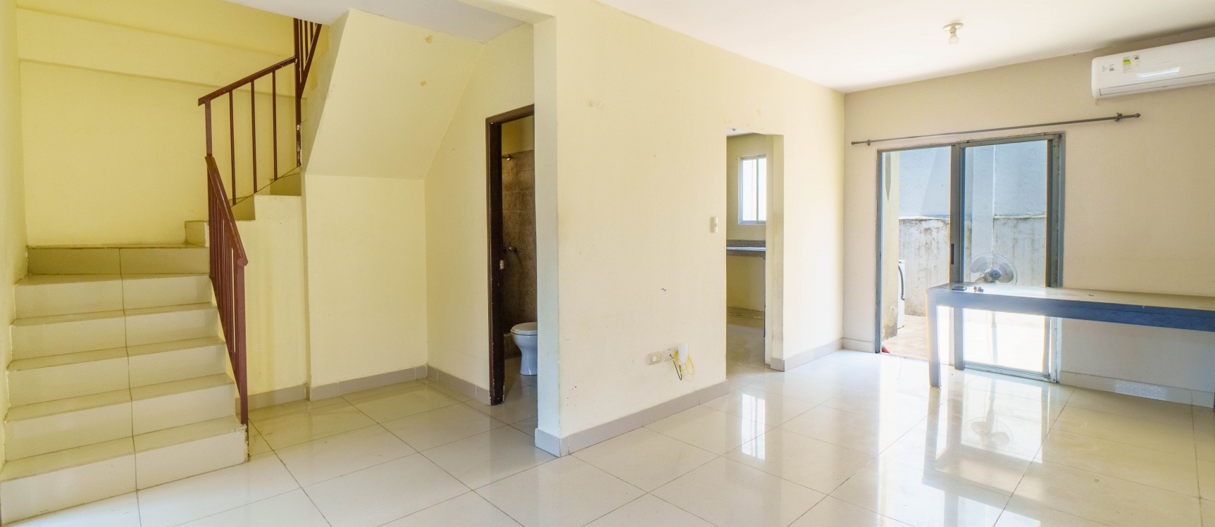 Casa en venta ubicada en Urbanización Villa Italia, La Aurora. Vía Daule GeoBienes - Casa en venta ubicada en Urbanización Villa Italia, La Aurora. Vía Daule - Plusvalia Guayaquil Casas de venta y alquiler Inmobiliaria Ecuador